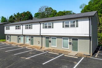 The 28 at Mount Holly in Mount Holly, NC - Building Photo - Building Photo