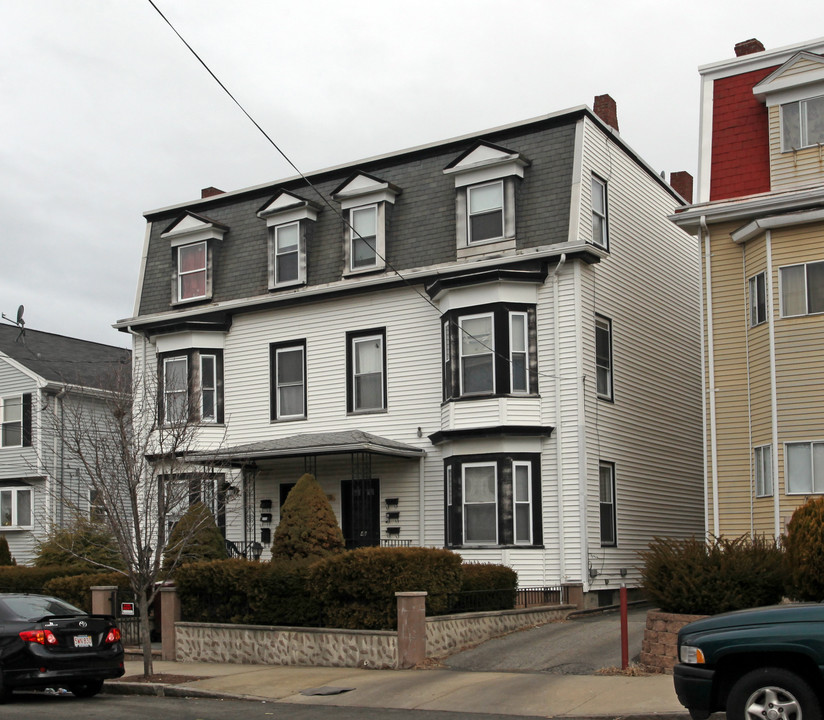 45-49 Everrett St in Everett, MA - Building Photo