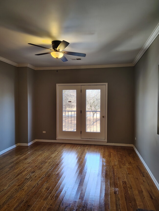 1217 W Garfield Blvd, Unit 2ND Floor in Chicago, IL - Foto de edificio - Building Photo