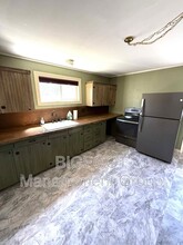 1227 Wilder Ave in Helena, MT - Foto de edificio - Building Photo