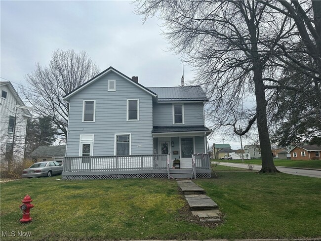 30 S Middle St in Columbiana, OH - Building Photo - Building Photo