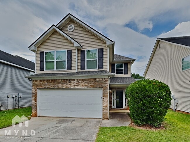 property at 2440 Wood Bend Ln