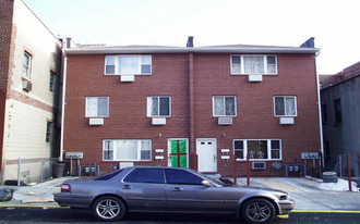 2244 Cruger Ave Apartments