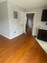 14447 175th St, Unit 2 in Jamaica, NY - Building Photo - Building Photo