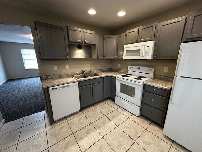 property at 5212 Collier Ct