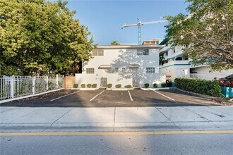 9165 Harding Ave in Surfside, FL - Building Photo - Building Photo