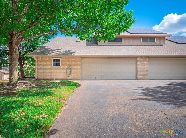 property at 3901 Chisholm Trail