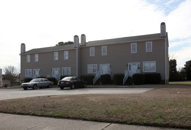 1917-1923 Summerdale Dr in Raleigh, NC - Building Photo - Building Photo