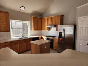 328 Ashley Pl in Murphy, TX - Foto de edificio - Building Photo