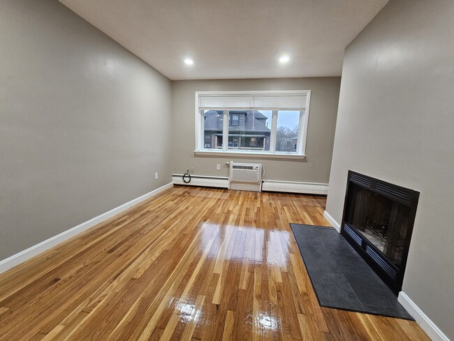 40 Evergreen St, Unit 37