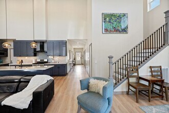 1215 Valley View Dr in Big Bear, CA - Foto de edificio - Building Photo