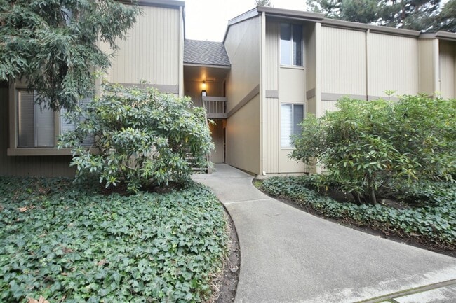 property at 505 Cypress Point Dr