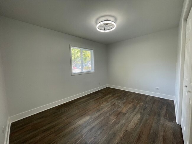 37125 N Summerfield Dr in Lake Villa, IL - Building Photo - Building Photo