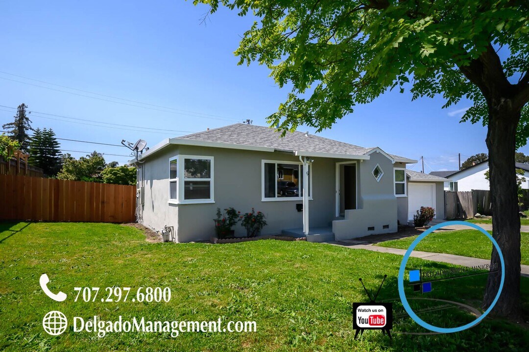 9 Hollywood Ave in Vallejo, CA - Building Photo