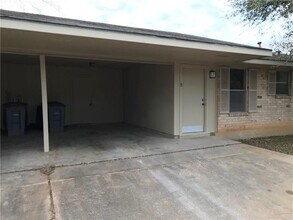 1810 Berkeley Ave in Austin, TX - Building Photo - Building Photo