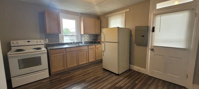 property at 156 N Harrison St