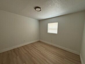 2626 S 29th St in Fort Pierce, FL - Building Photo - Building Photo
