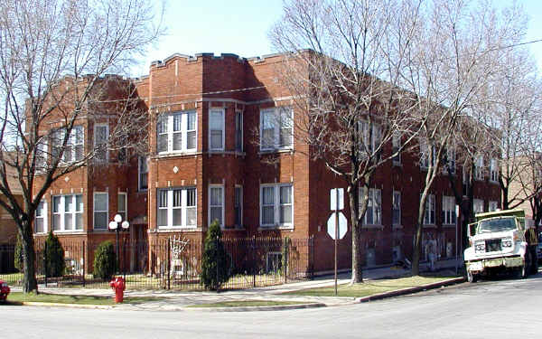 5800 S Albany Ave in Chicago, IL - Building Photo