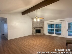 6634 Country Field Dr in San Antonio, TX - Building Photo - Building Photo