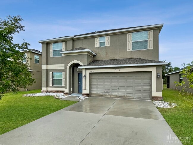 property at 13805 Newport Shores Dr