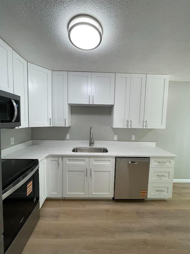 property at 5980 Covington Terrace