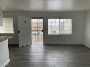 4961 Apollostar Ct in Las Vegas, NV - Building Photo - Building Photo