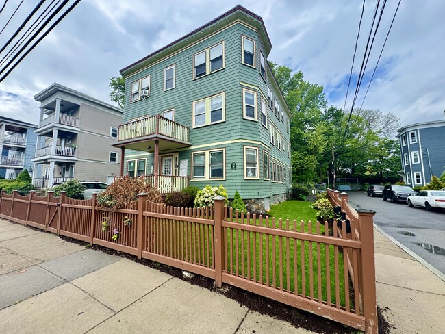 55 Brookley Rd, Unit 1L