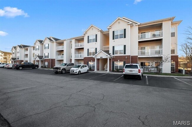 42 Kassebaum Ln, Unit 211 in St. Louis, MO - Building Photo - Building Photo