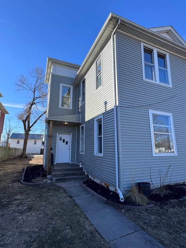 1332 Avenue F, Unit 1332 Avenue F