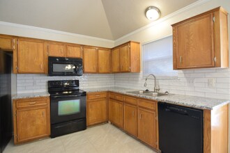 4304 Frog Dr in Killeen, TX - Building Photo - Building Photo