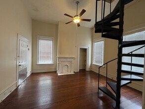 1065 College St in Macon, GA - Building Photo - Building Photo