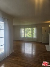 732 S Plymouth Blvd in Los Angeles, CA - Building Photo - Building Photo