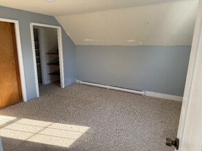 302 Maine St in Brunswick, ME - Building Photo - Building Photo