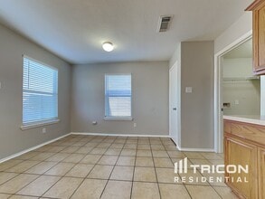 13007 Lark Point Ct in Houston, TX - Building Photo - Building Photo