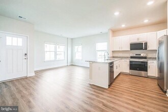 121 Nootka Wy in Winchester, VA - Building Photo - Building Photo