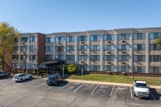 Corewell Senior Community in Lincoln Park, MI - Building Photo - Building Photo