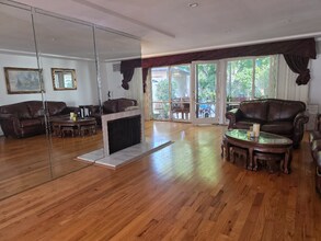 1840 Benecia Ave in Los Angeles, CA - Foto de edificio - Building Photo