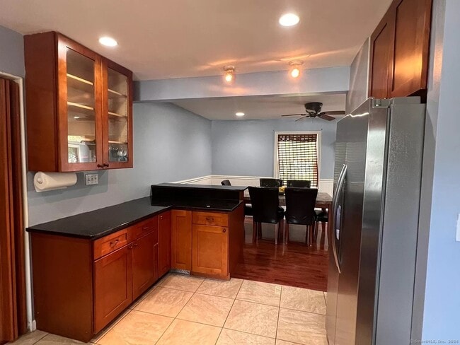 82 Shadow Ridge Rd