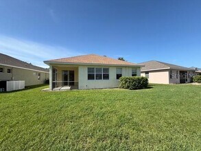 1823 Scarlett Ave in North Port, FL - Building Photo - Building Photo