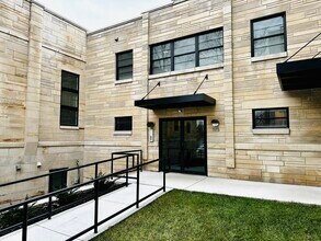The Downtown on Grant in Bloomington, IN - Foto de edificio - Building Photo