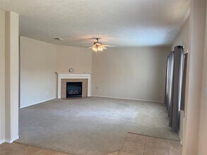 18011 Rustic Brook Ct in Cypress, TX - Building Photo - Building Photo
