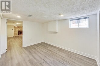 40 Tiago Ave in Toronto, ON - Building Photo - Building Photo