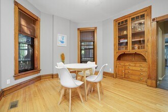3816 N Kenmore Ave, Unit 1 in Chicago, IL - Building Photo - Building Photo