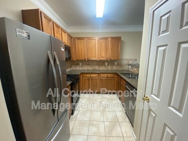 9807 Alger Trce in Alpharetta, GA - Foto de edificio - Building Photo