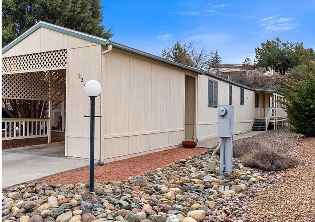 2345 Canyon Ct in Prescott, AZ - Building Photo