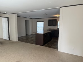 12 Dunlap Cir in Oxford, MI - Building Photo - Building Photo
