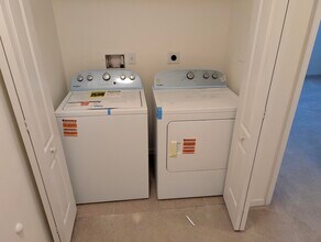 2062 SE Glen Ridge Dr in Port St. Lucie, FL - Building Photo - Building Photo