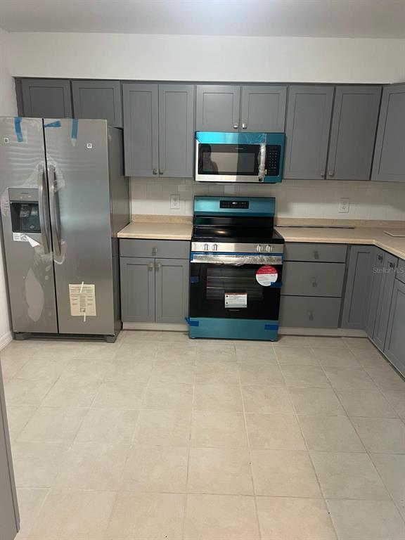 8414 N Jones Ave in Tampa, FL - Building Photo - Building Photo