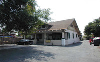 2850 Mission Inn Ave in Riverside, CA - Foto de edificio - Building Photo