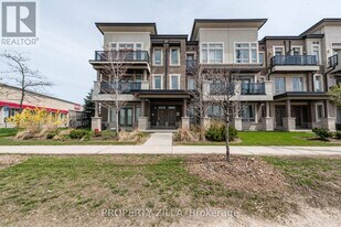 9621 Jane St in Vaughan, ON - Building Photo